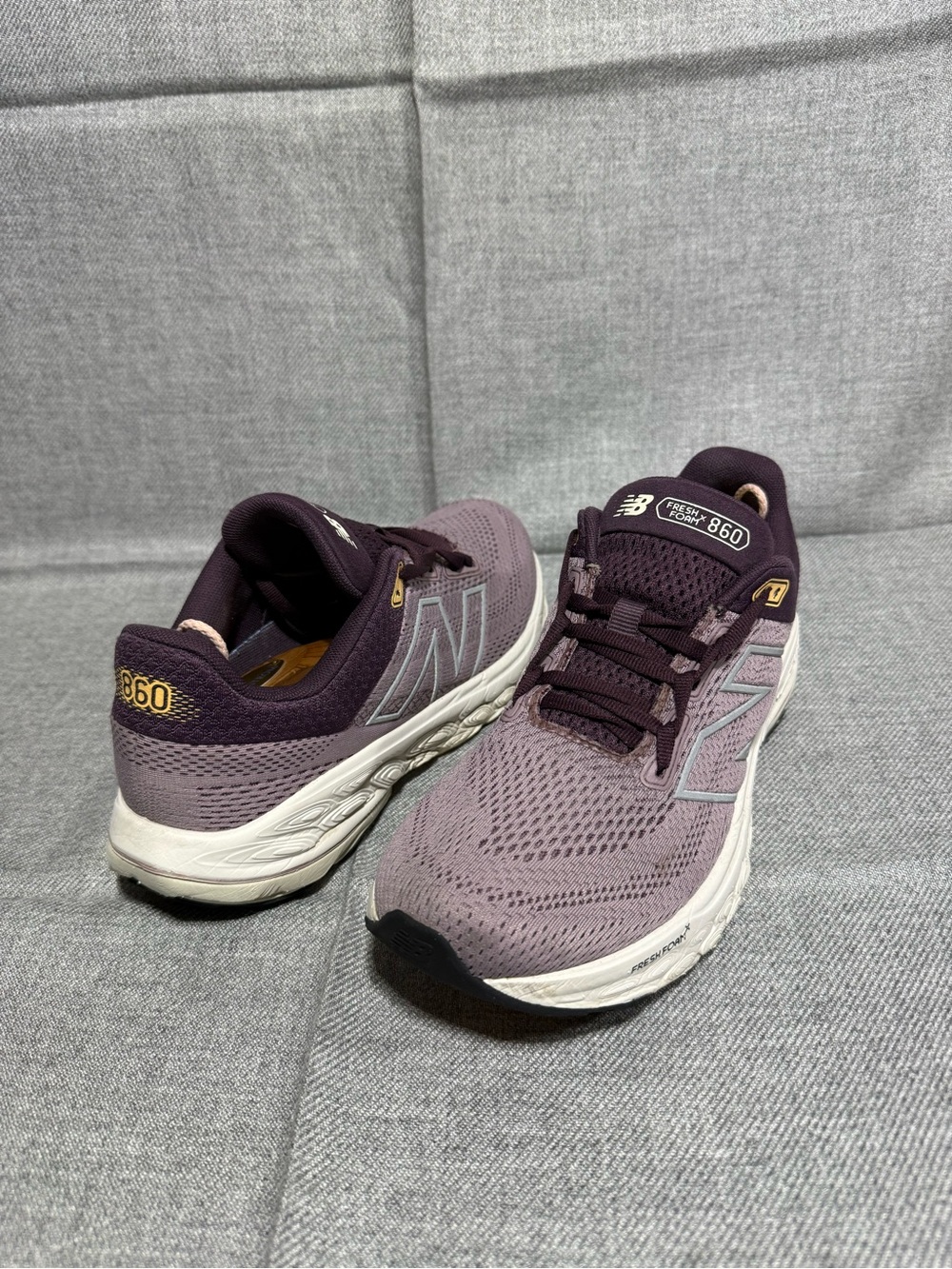 New Balance Fresh Foam 860 Women’s 9 Running Shoes Purple Plum Athletic